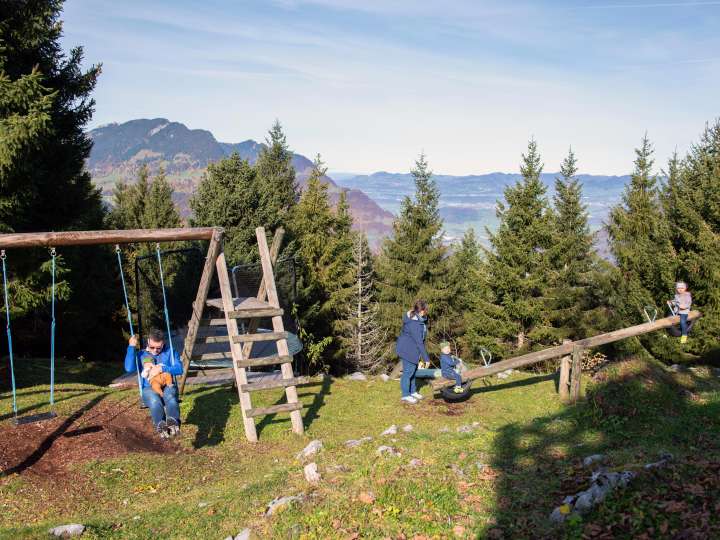 Spielplatz Naturfreundehaus Fronalp