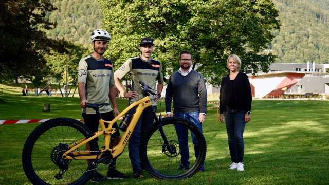 IG Bike Glarnerland und lintharena feiern Spatenstich