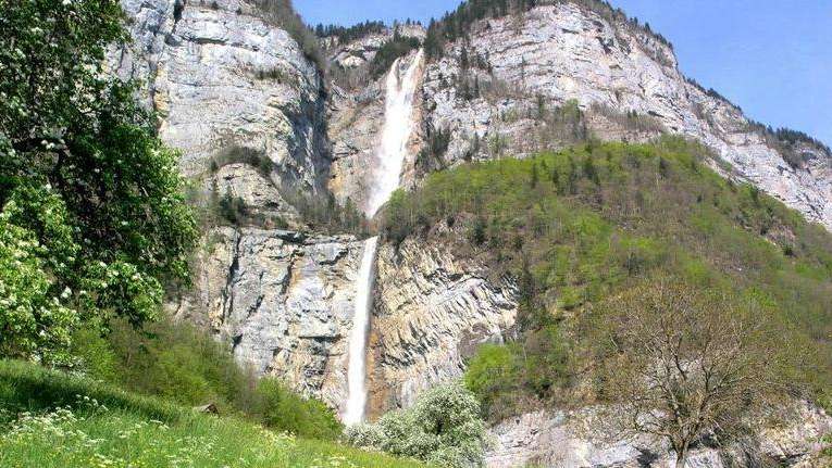Seerenbachfälle und Rinquelle, Betlis