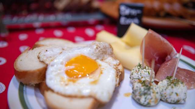 1. August-Brunch auf dem Bauernhof