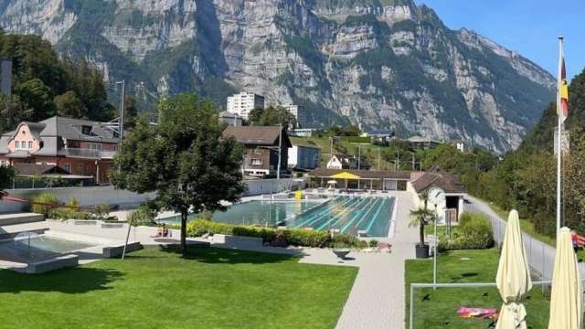 Ab id Badi Glarus…. organisiert durch den Gewerbeverein Ennenda