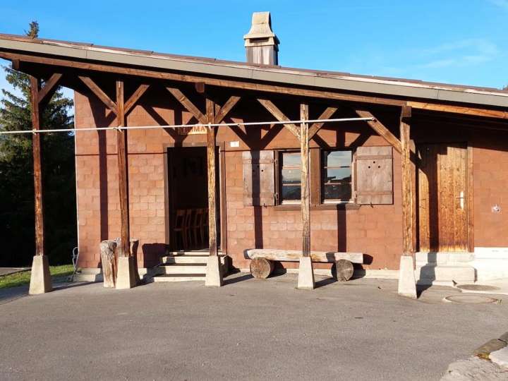Tilima Hütte, Oberurnen