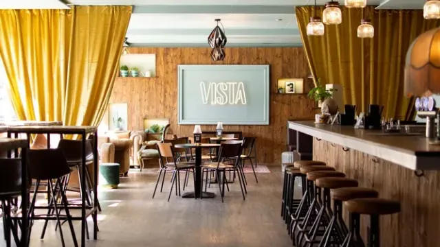 VISTA Bar